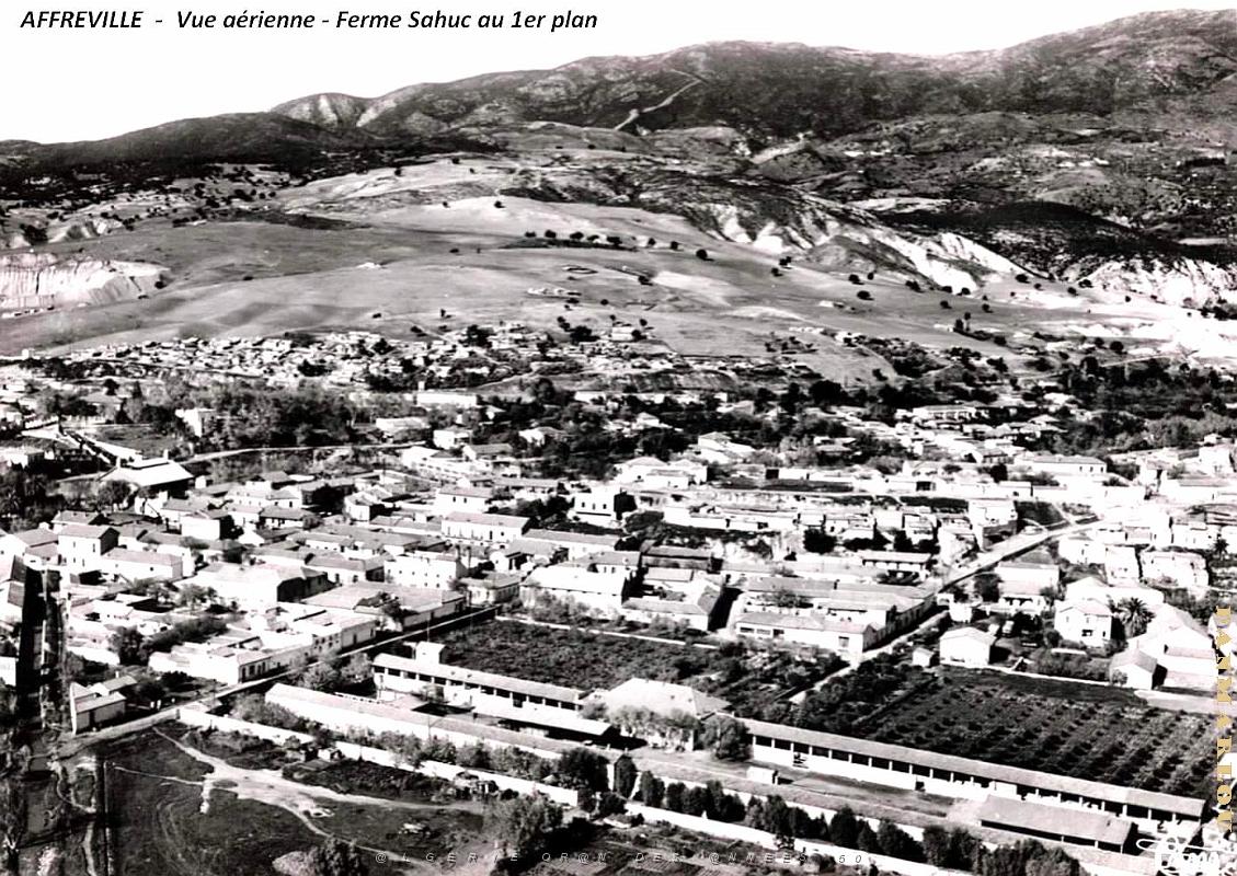 Affreville - Vue aerienne - Ferme Sahuc au 1er plan.jpg